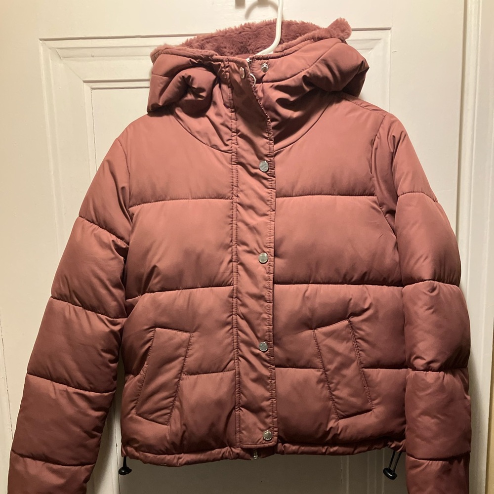 Hollister Warm Tan Puffer Jacket